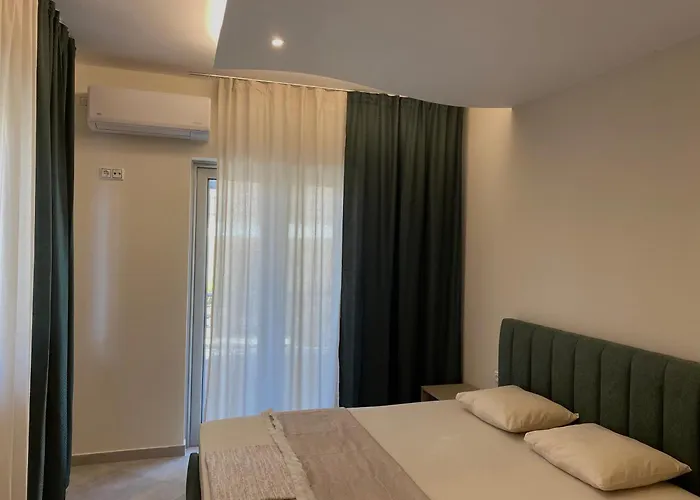 Acqua Blu Blu Koróni